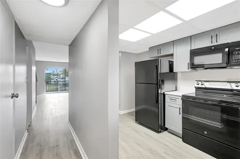 709 Russell Lane Brandon FL 33510