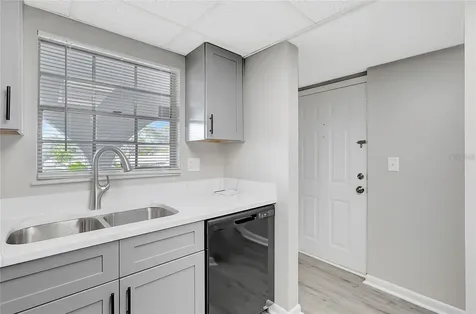 709 Russell Lane Brandon FL 33510