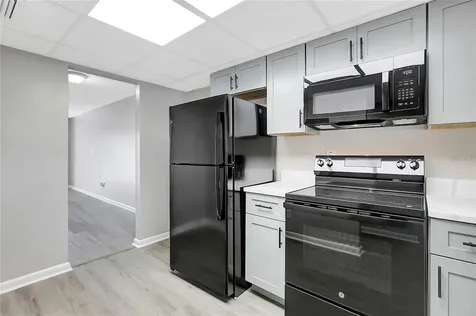 709 Russell Lane Brandon FL 33510