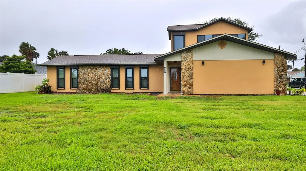 1602 S Riverside Drive Edgewater FL 32132