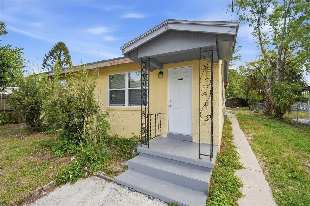8419 N Semmes Street Tampa FL 33604
