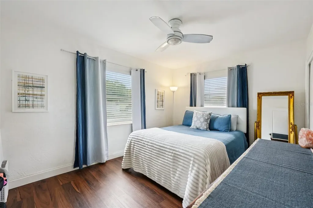 6527 3rd Avenue S St Petersburg FL 33707