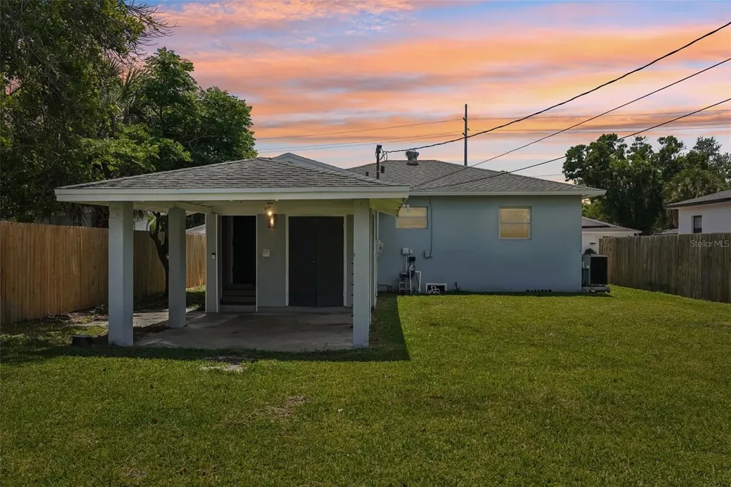 6527 3rd Avenue S St Petersburg FL 33707