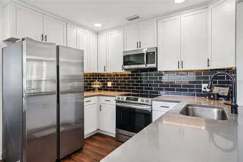 6527 3rd Avenue S St Petersburg FL 33707