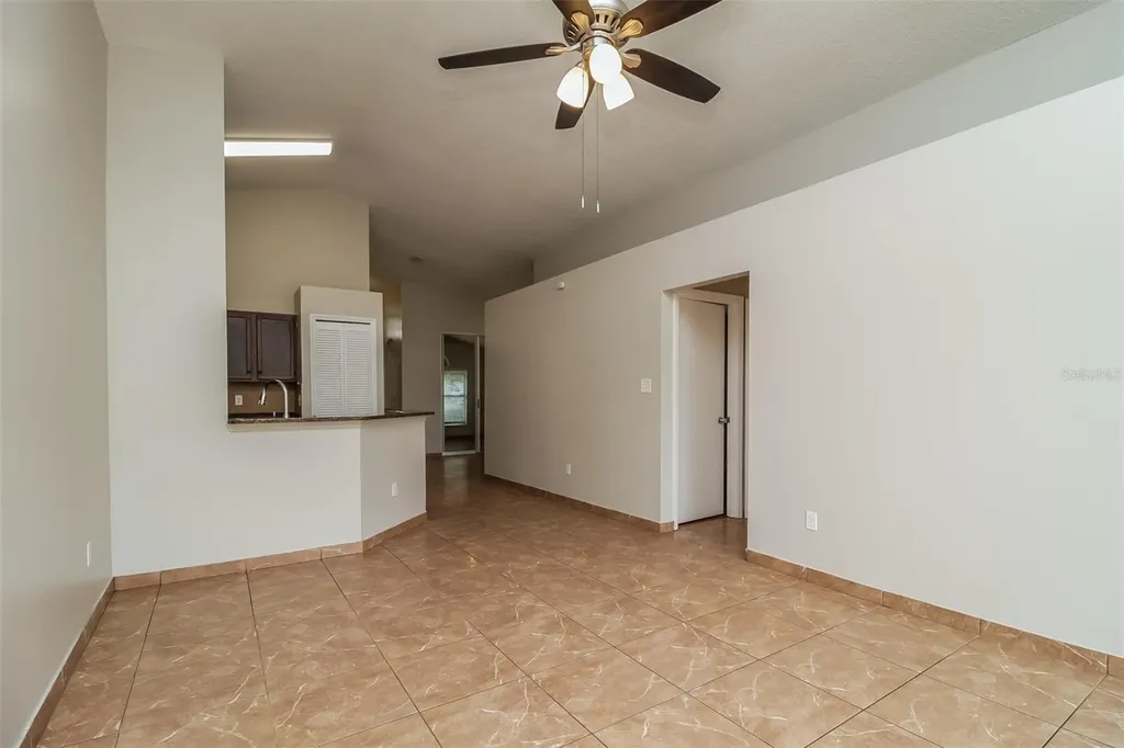 120 Lakebreeze Circle Lake Mary FL 32746