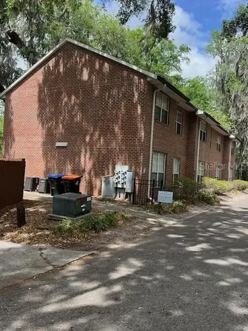 120 NW 9th Street Gainesville FL 32601
