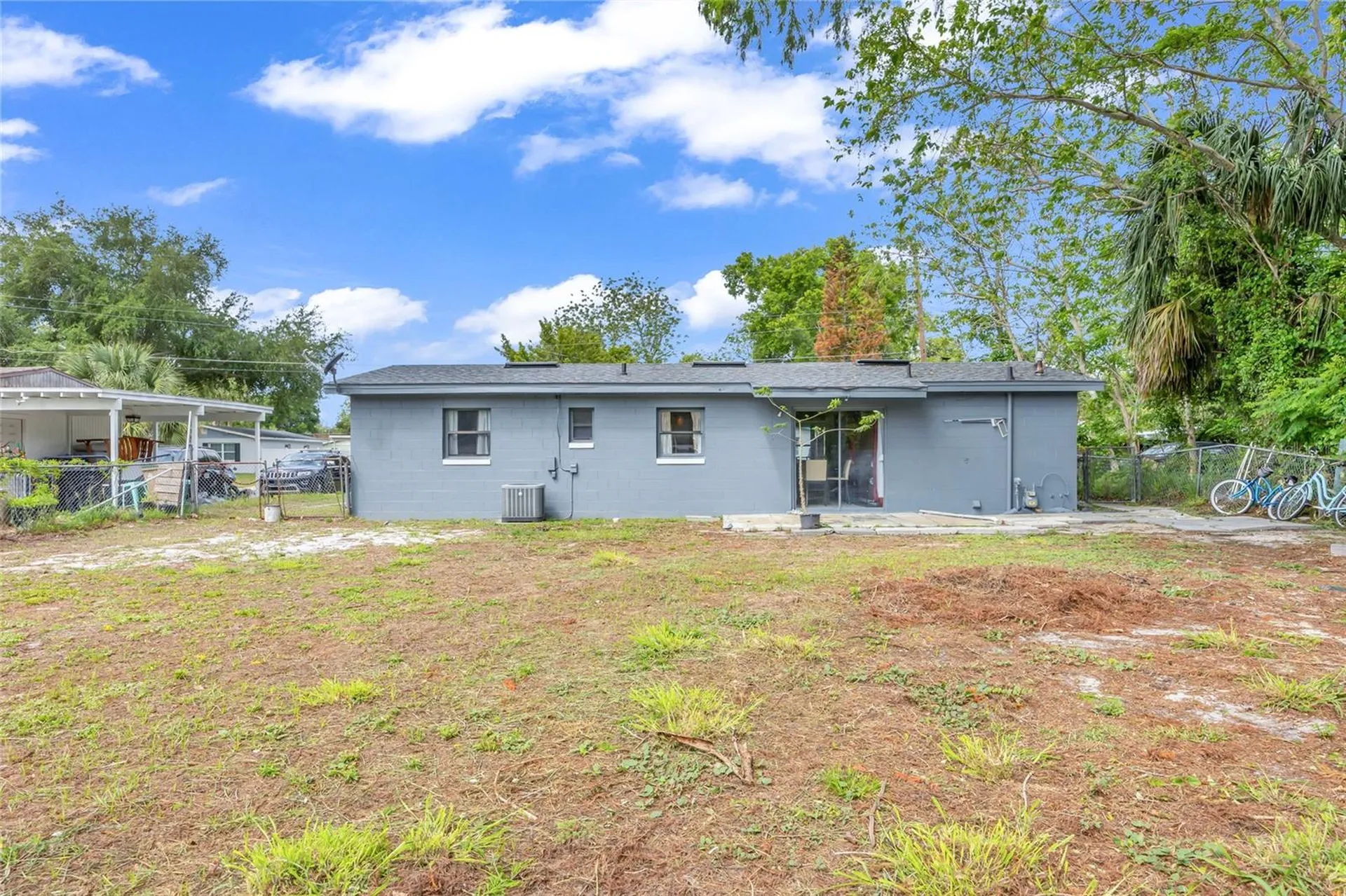 890 Golden Isle Drive Mount Dora FL 32757