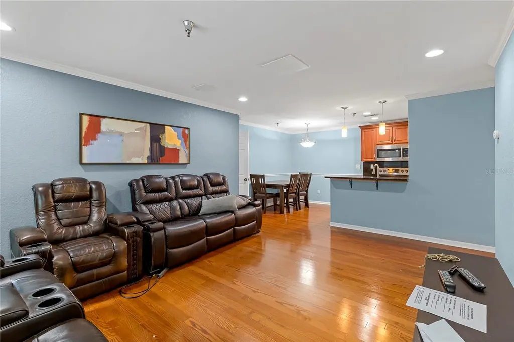 10265 Gandy Boulevard N St Petersburg FL 33702