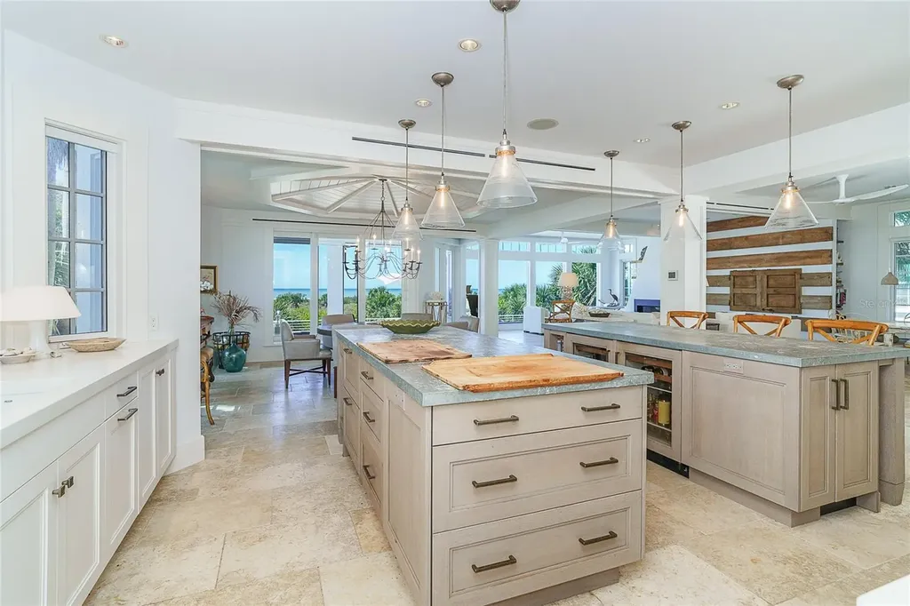 7320 Palm Island Drive Placida FL 33946