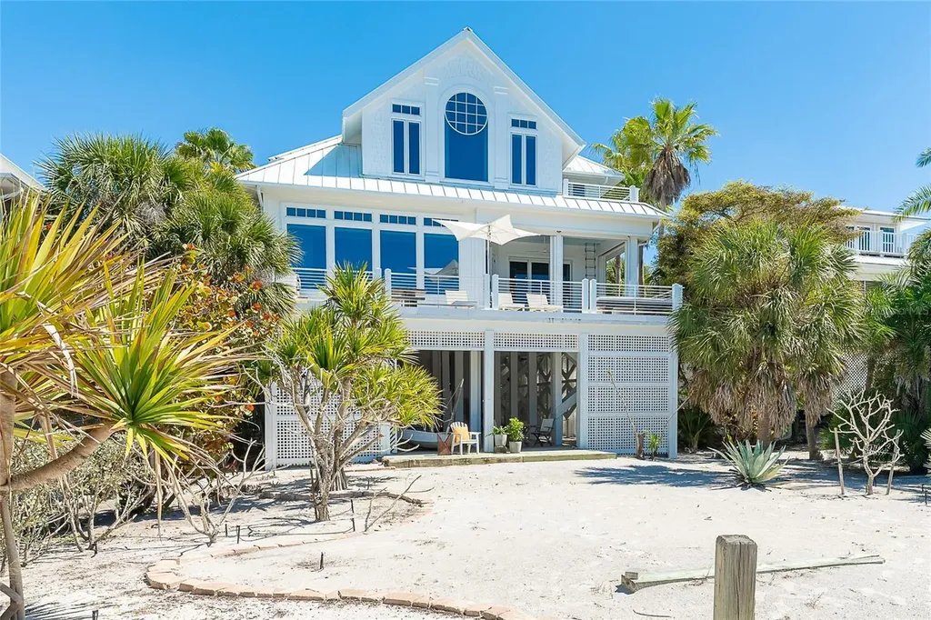 7320 Palm Island Drive Placida FL 33946