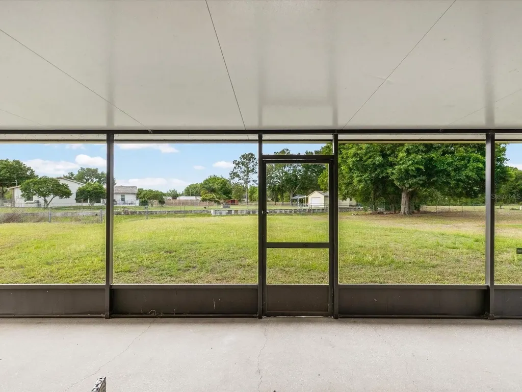 31706 Hunt Club Lane Wesley Chapel FL 33543