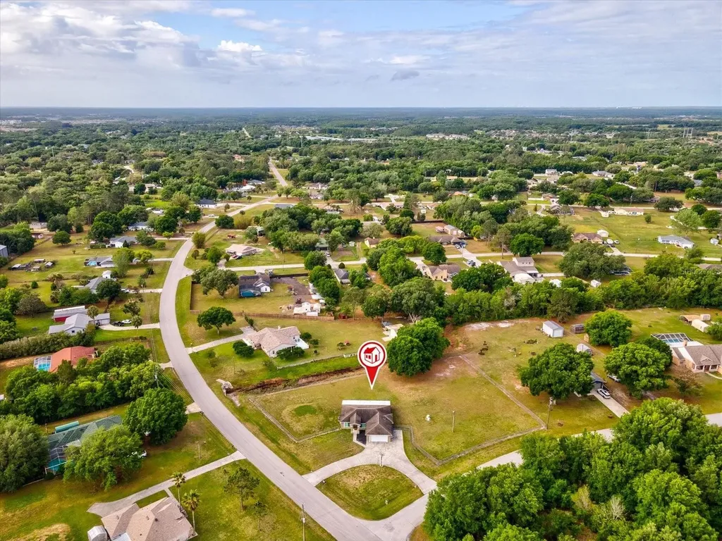 31706 Hunt Club Lane Wesley Chapel FL 33543