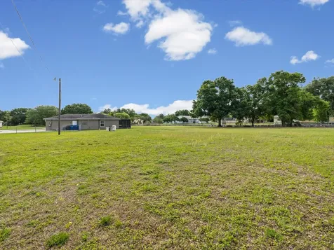31706 Hunt Club Lane Wesley Chapel FL 33543