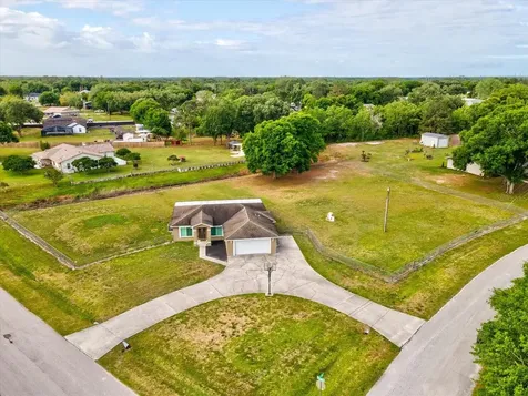 31706 Hunt Club Lane Wesley Chapel FL 33543