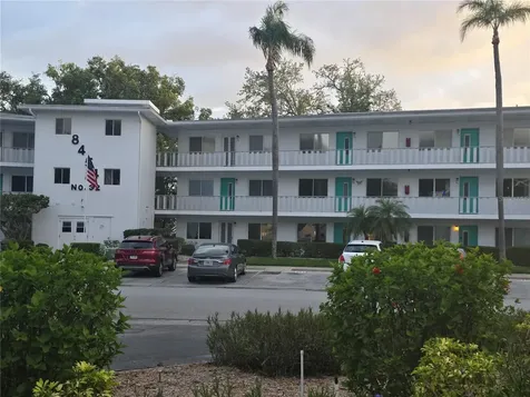 8454 111th Street Seminole FL 33772