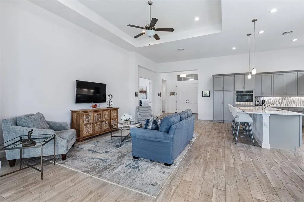 16 Kingswood Court Ormond Beach FL 32174
