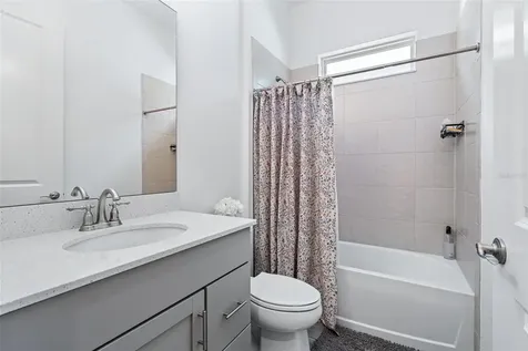16 Kingswood Court Ormond Beach FL 32174