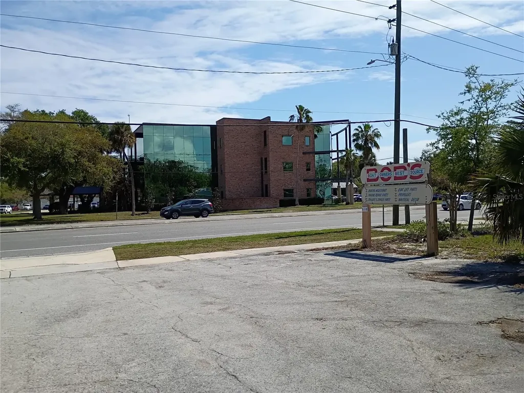 5110 S Ridgewood Avenue Port Orange FL 32127