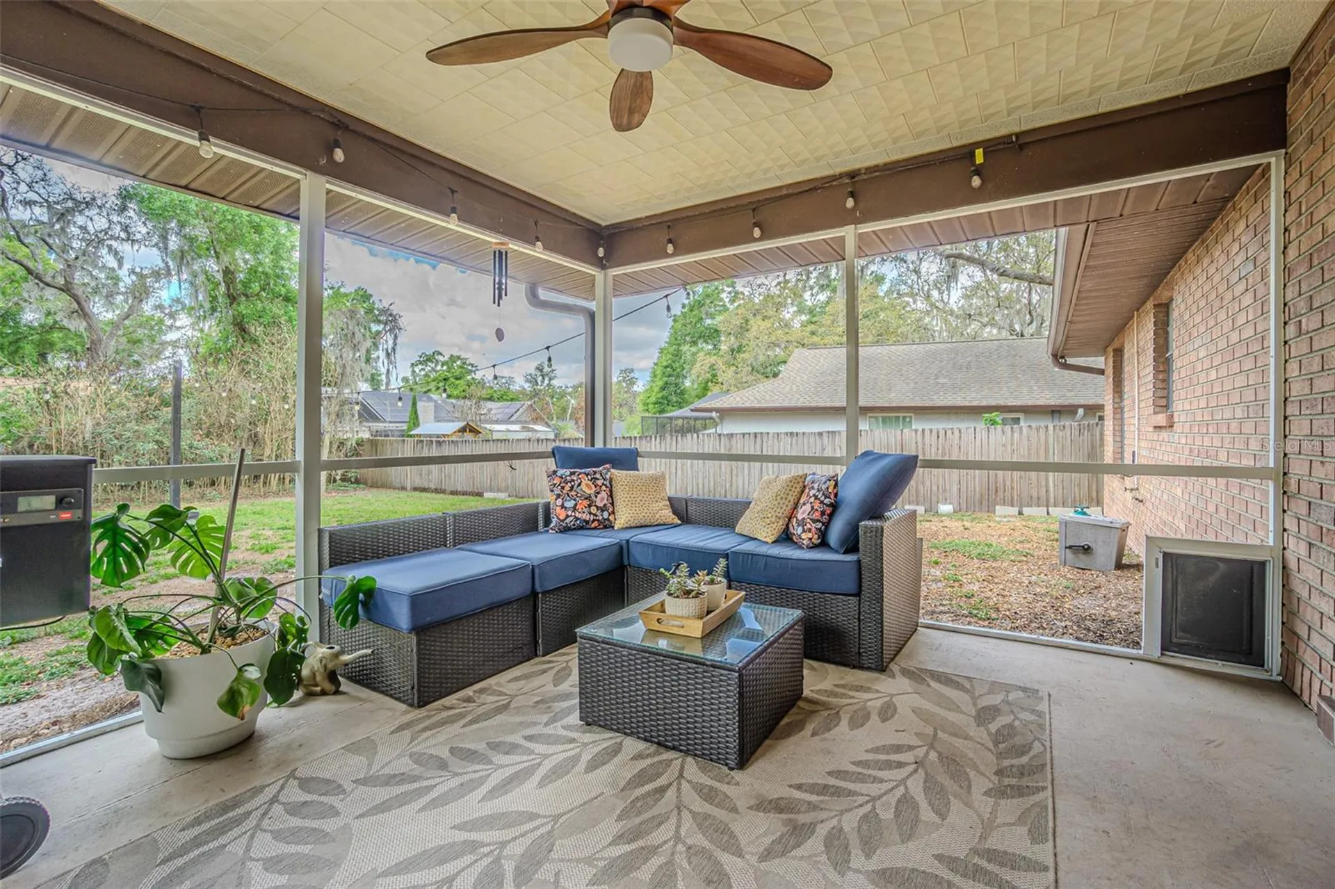 1107 Oakridge Manor Drive Brandon FL 33511