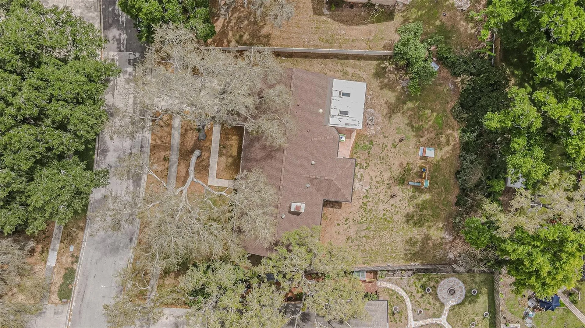 1107 Oakridge Manor Drive Brandon FL 33511