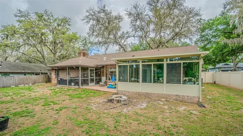 1107 Oakridge Manor Drive Brandon FL 33511
