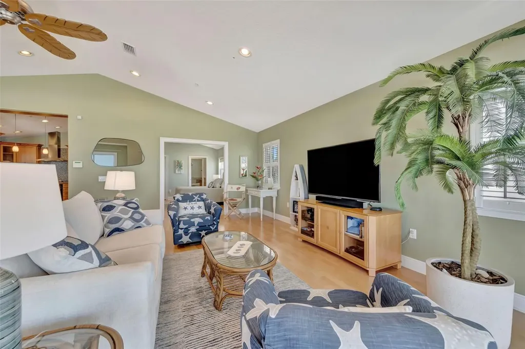 1105 Gulf Drive S Bradenton Beach FL 34217