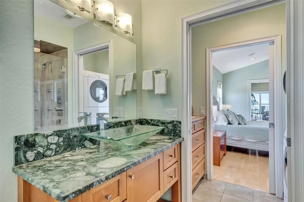 1105 Gulf Drive S Bradenton Beach FL 34217