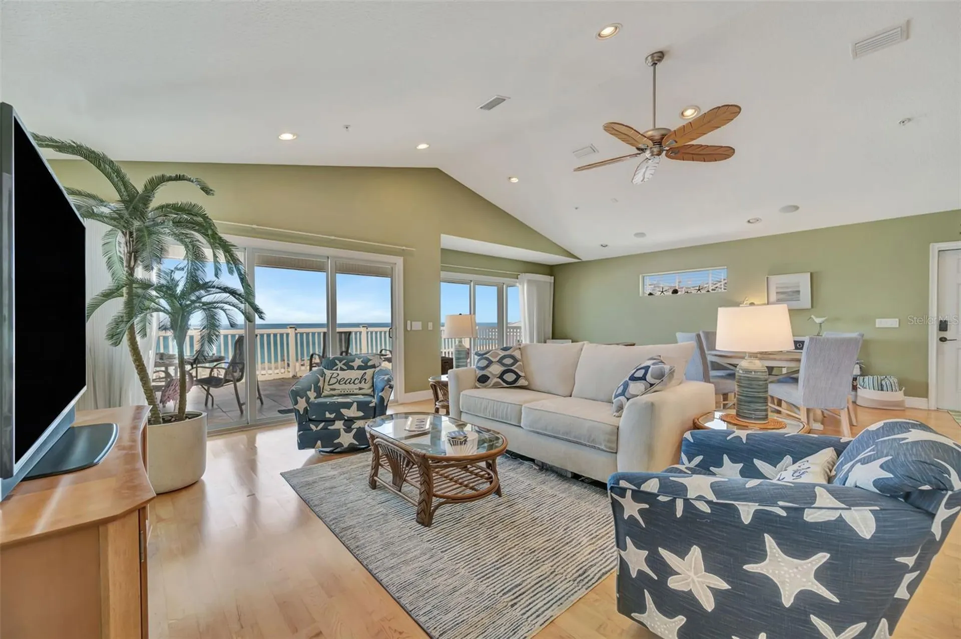 1105 Gulf Drive S Bradenton Beach FL 34217