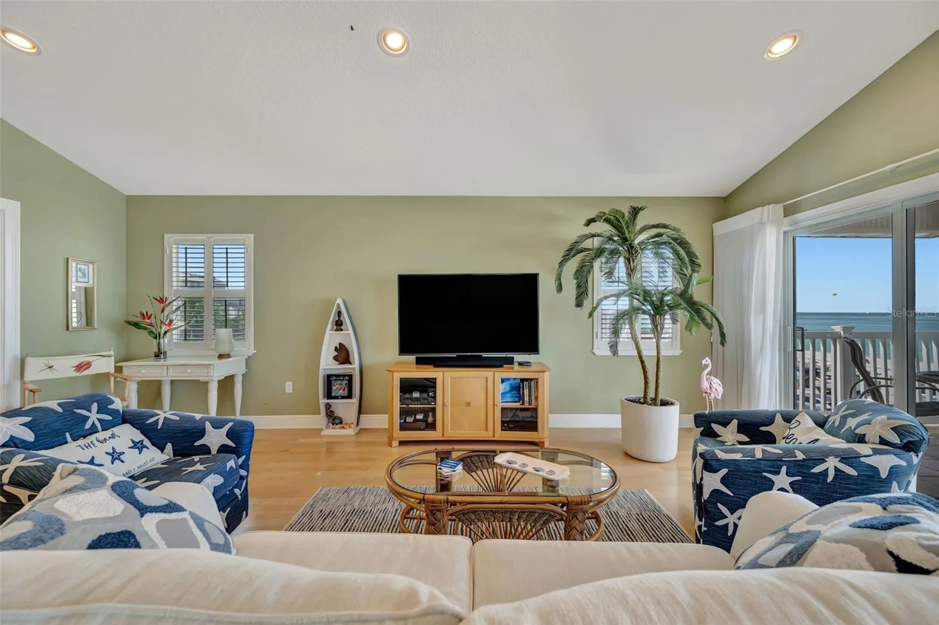1105 Gulf Drive S Bradenton Beach FL 34217