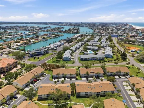 227 Sun Vista Court S Treasure Island FL 33706
