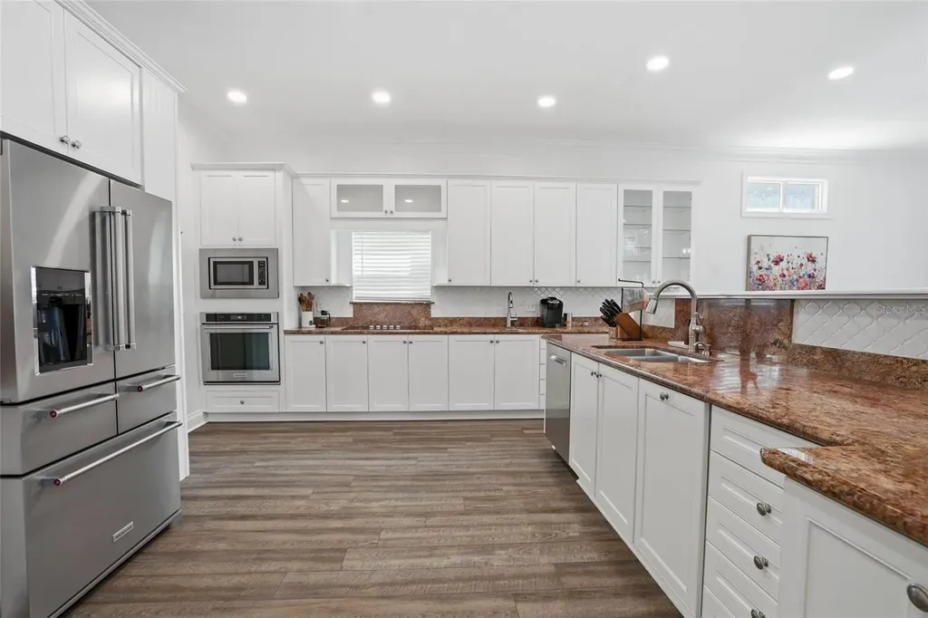 5201 S Jules Verne Court Tampa FL 33611