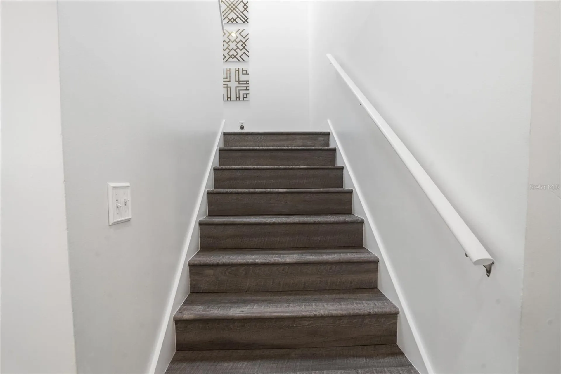 5201 S Jules Verne Court Tampa FL 33611