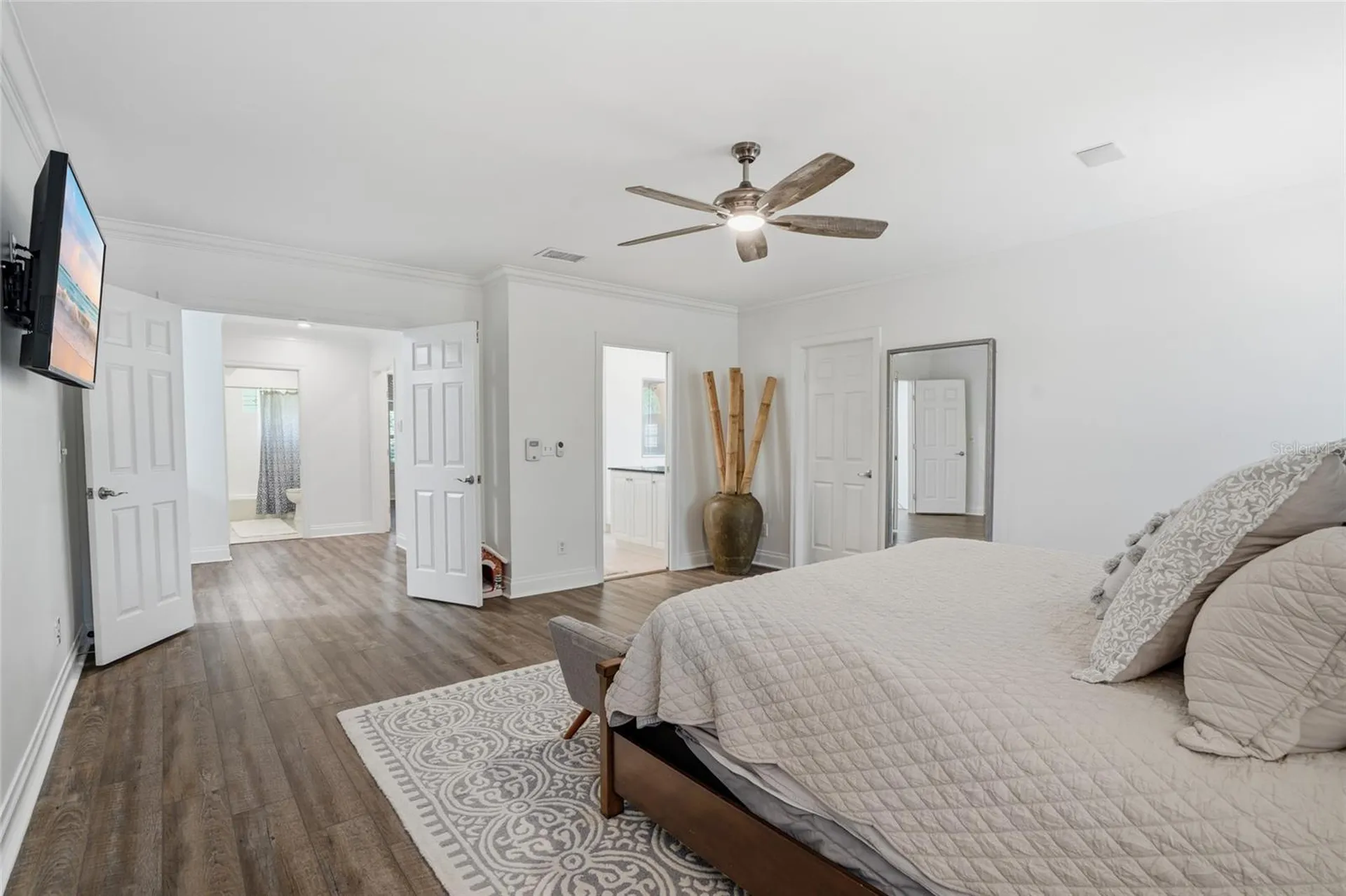 5201 S Jules Verne Court Tampa FL 33611