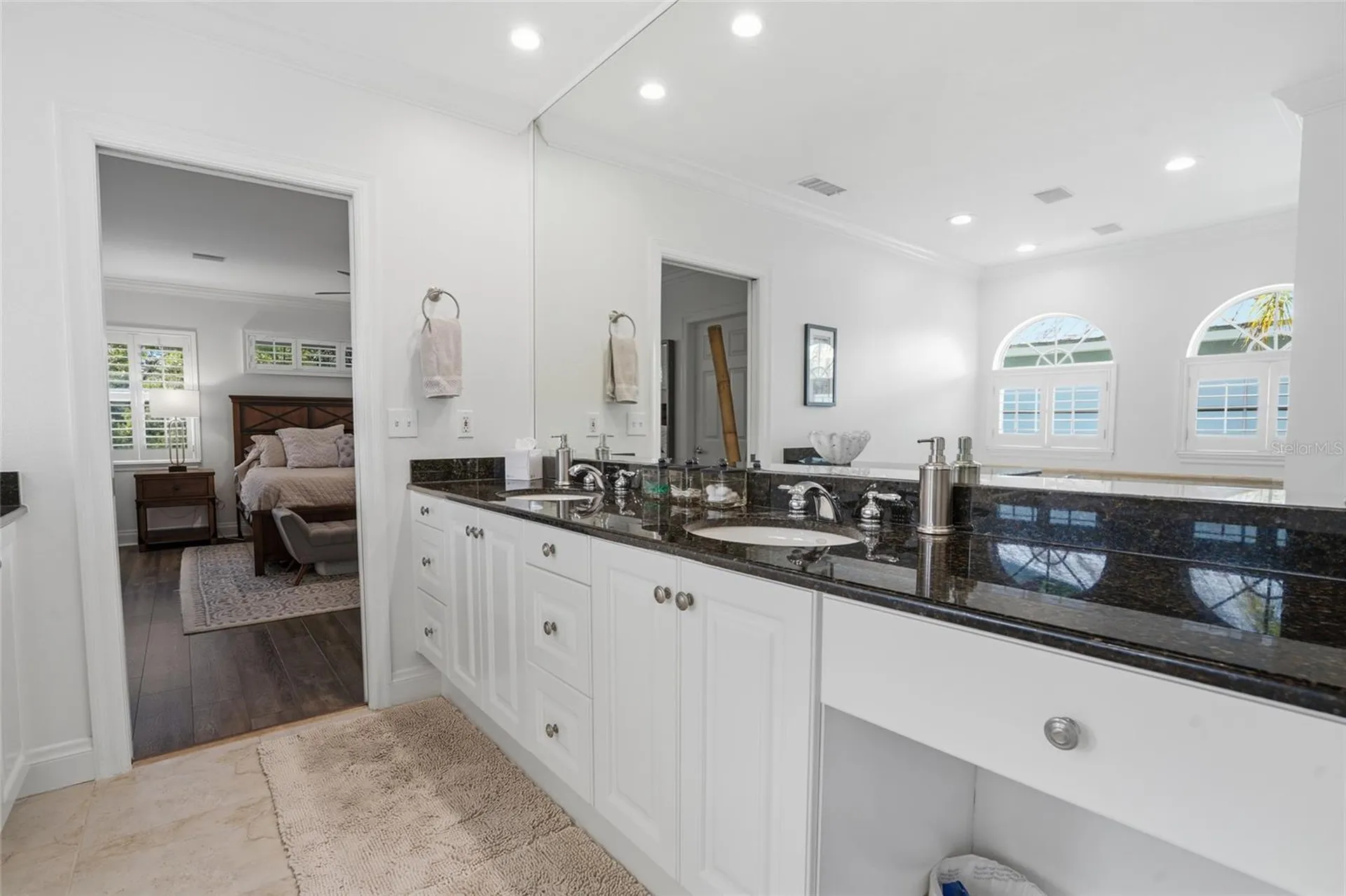 5201 S Jules Verne Court Tampa FL 33611
