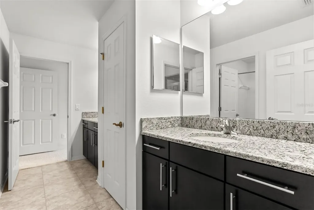 19433 Whispering Brook Drive Tampa FL 33647