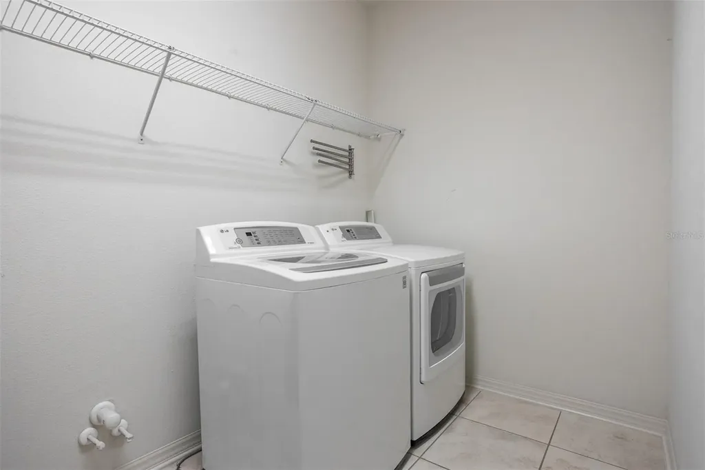 19433 Whispering Brook Drive Tampa FL 33647