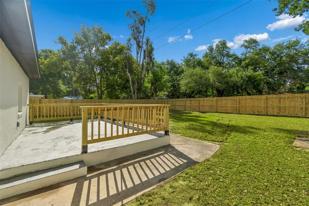 3415 E Knollwood Street Tampa FL 33610