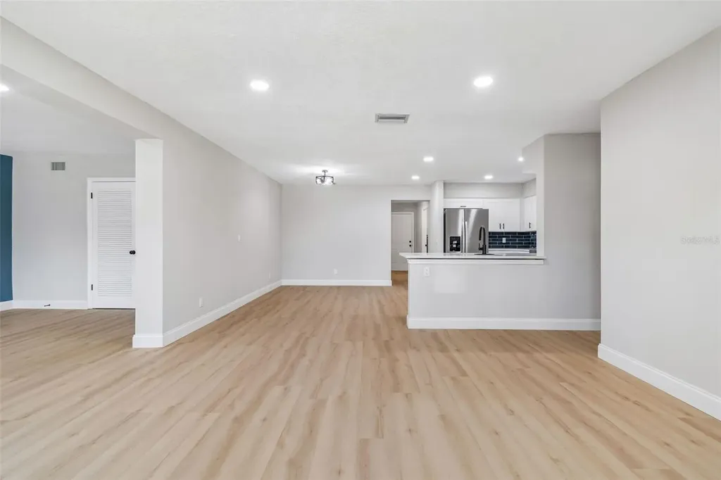3415 E Knollwood Street Tampa FL 33610