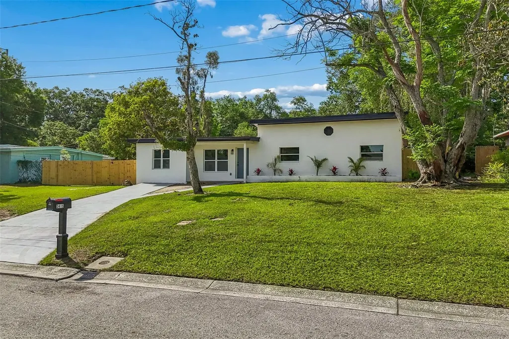 3415 E Knollwood Street Tampa FL 33610