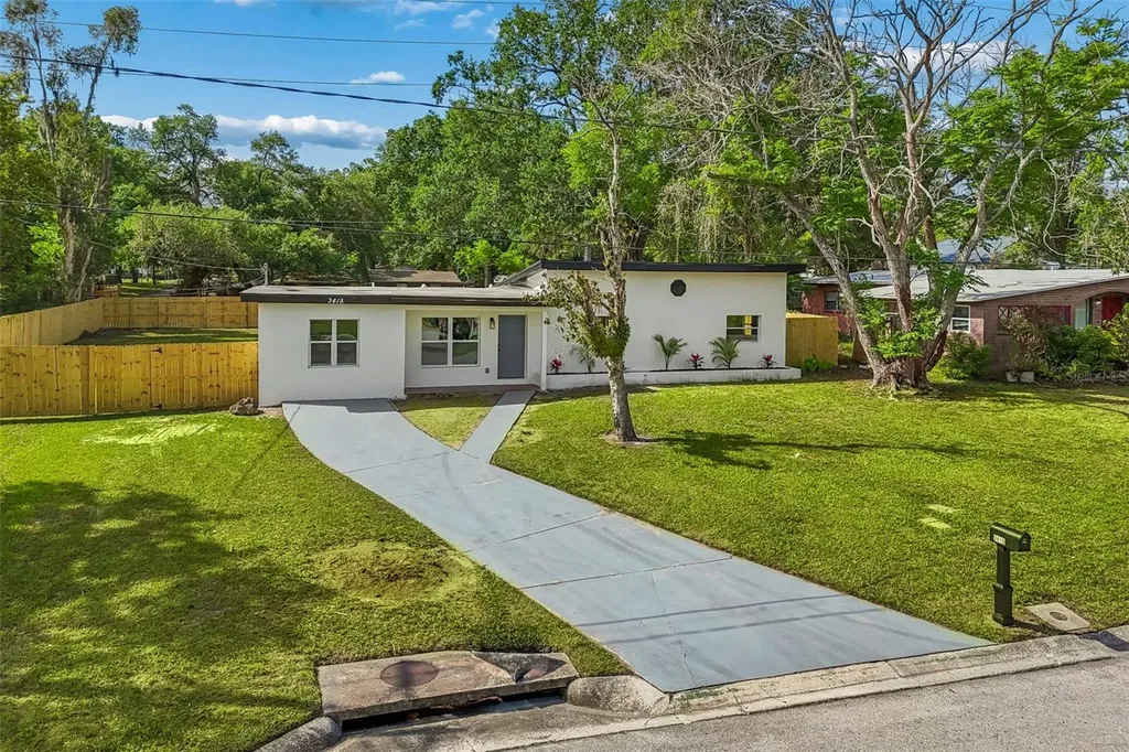 3415 E Knollwood Street Tampa FL 33610