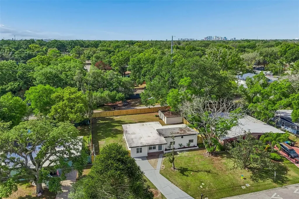 3415 E Knollwood Street Tampa FL 33610