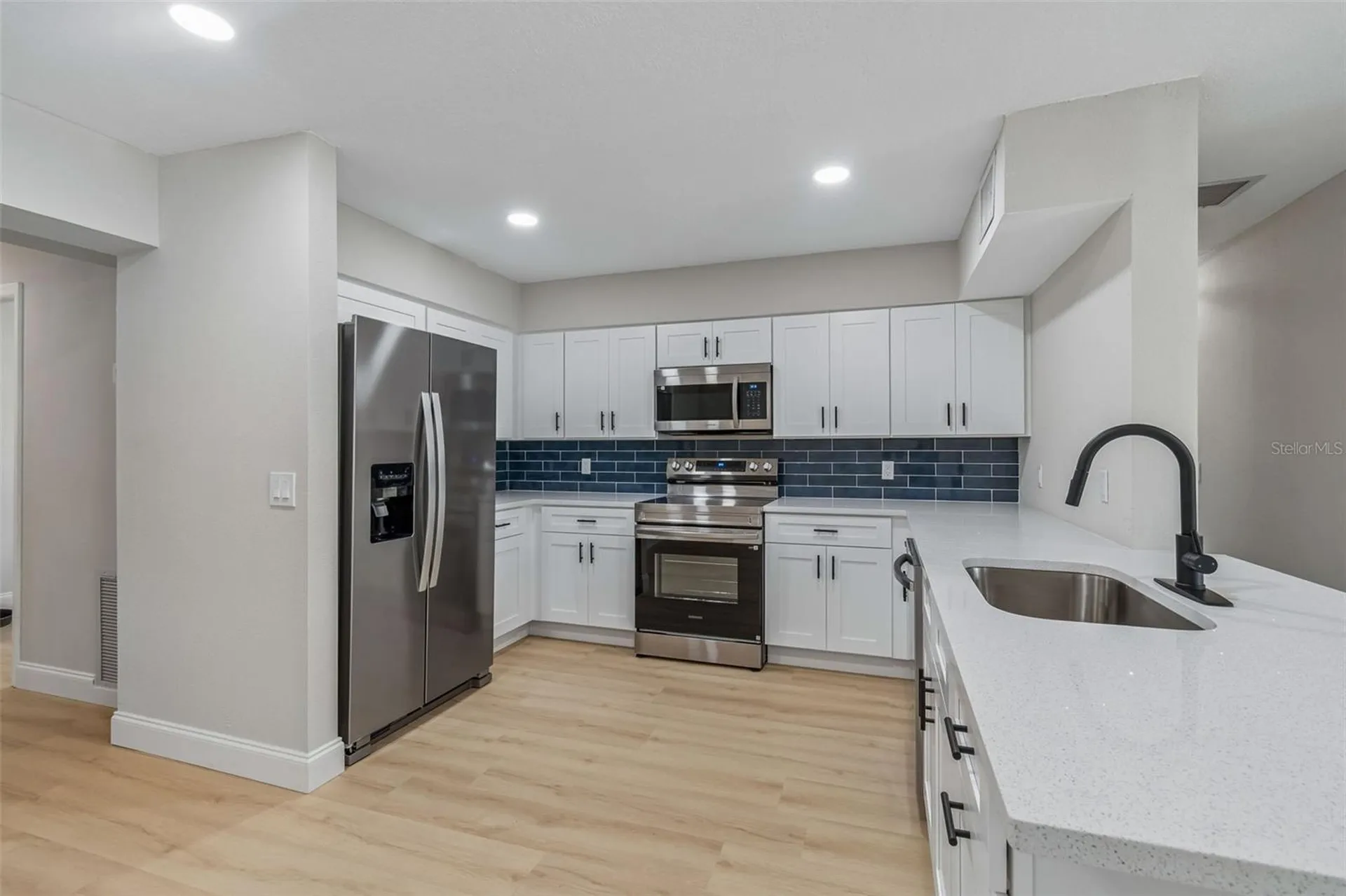 3415 E Knollwood Street Tampa FL 33610