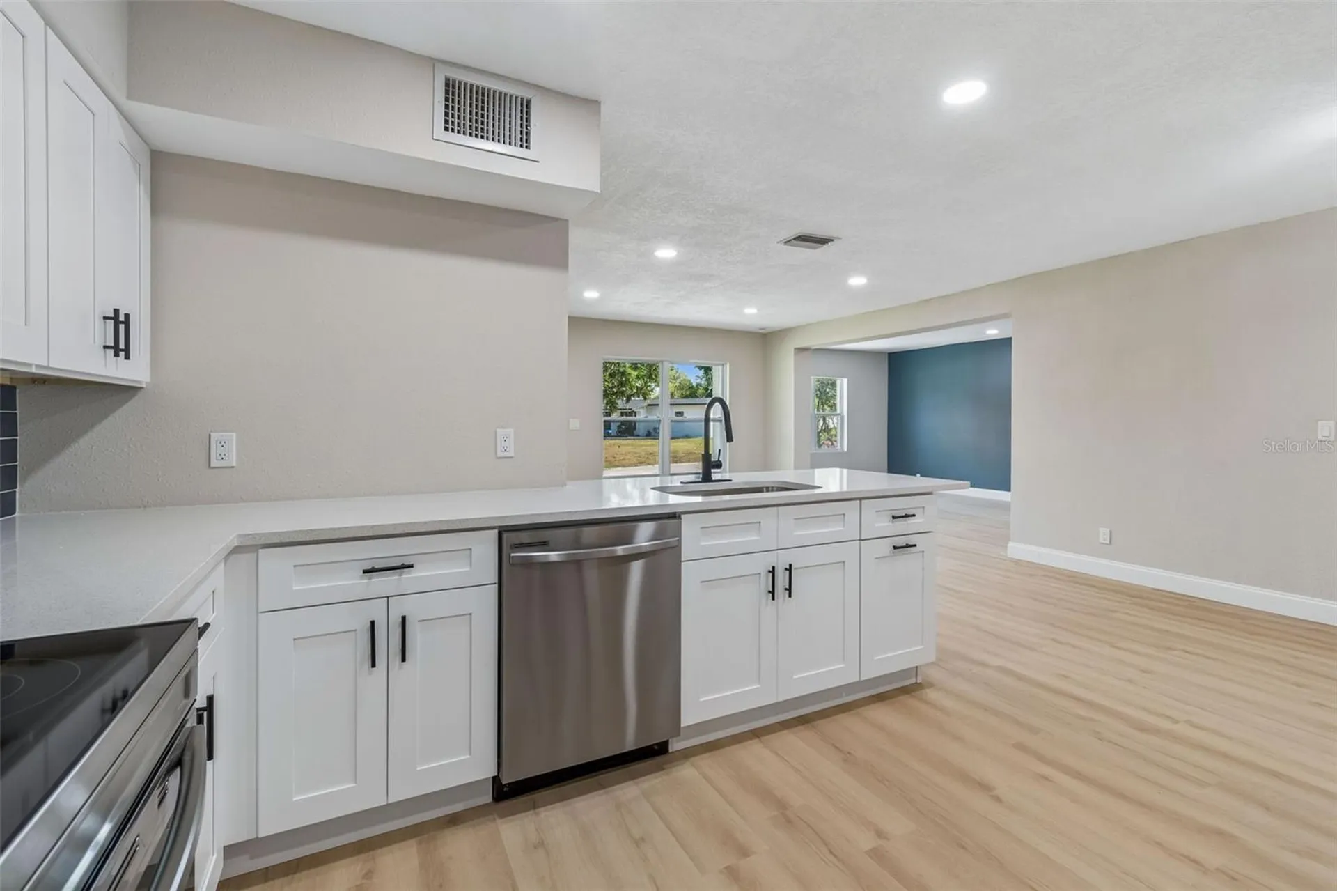 3415 E Knollwood Street Tampa FL 33610