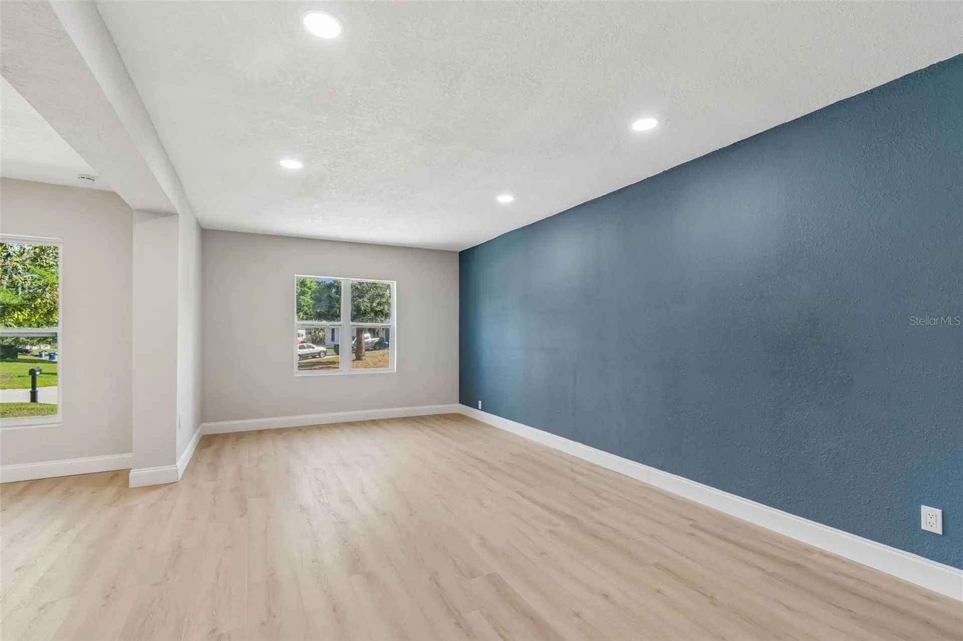 3415 E Knollwood Street Tampa FL 33610