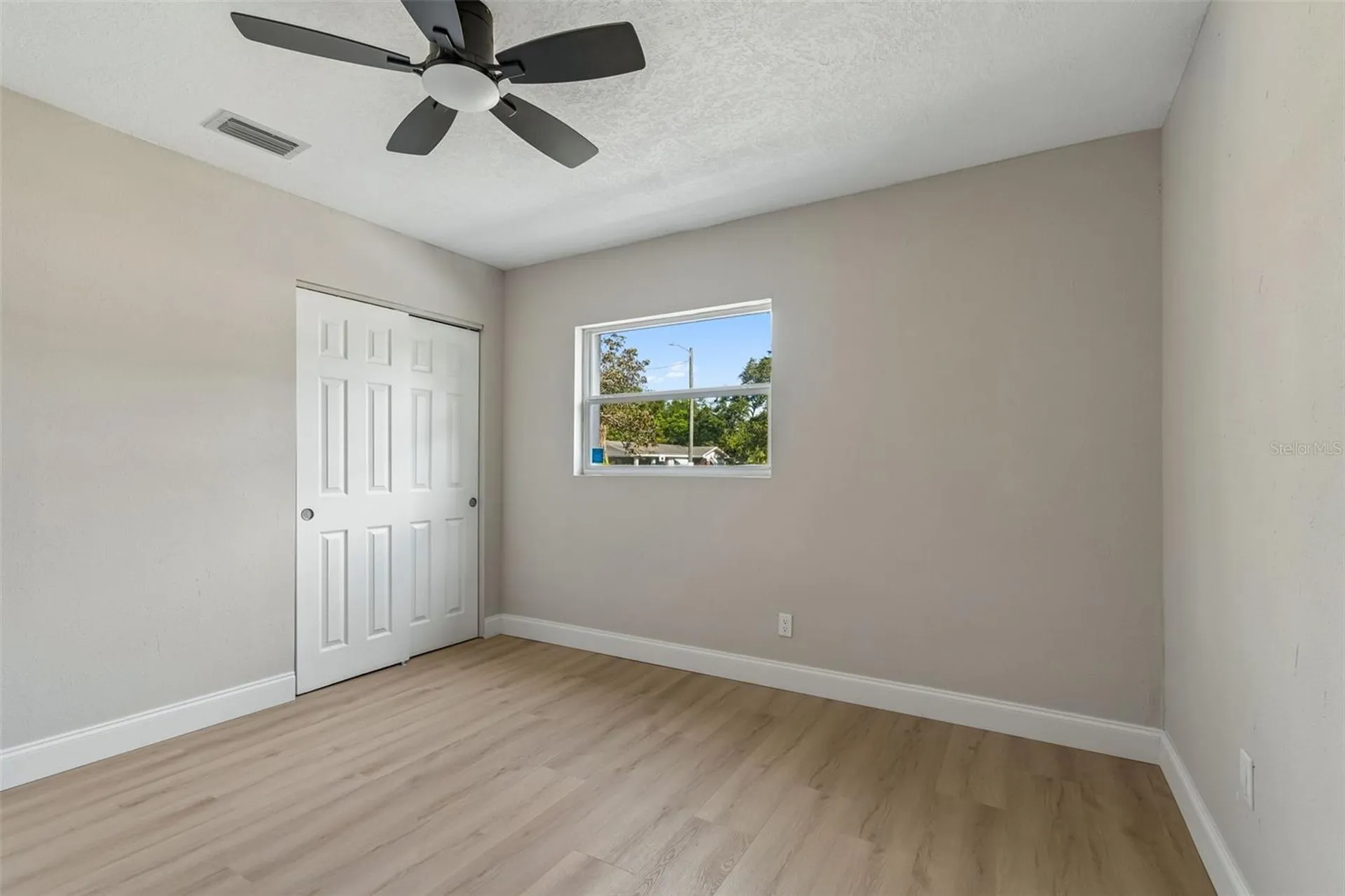 3415 E Knollwood Street Tampa FL 33610