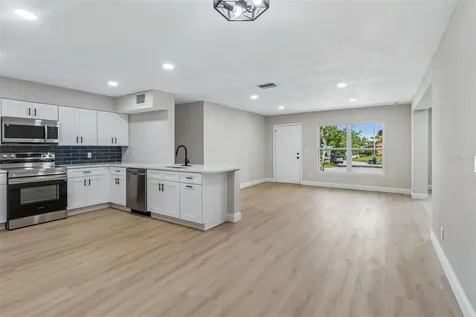 3415 E Knollwood Street Tampa FL 33610