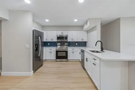 3415 E Knollwood Street Tampa FL 33610