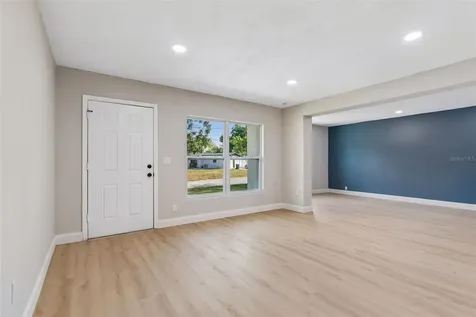 3415 E Knollwood Street Tampa FL 33610