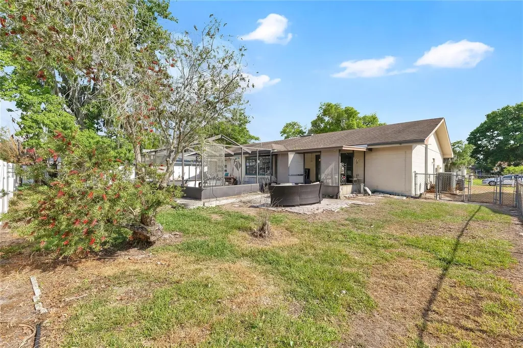 112 Sandburg Lane Winter Haven FL 33884