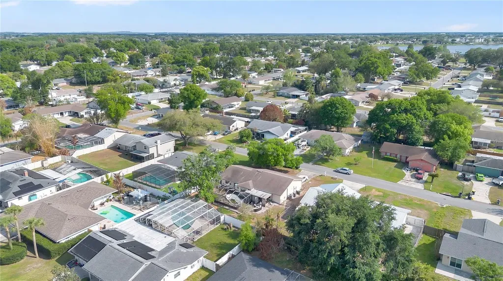 112 Sandburg Lane Winter Haven FL 33884